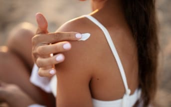 Comment protéger ses cicatrices du soleil ?