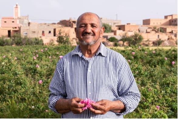 À la rencontre de notre producteur de Rose de Damas.JPG