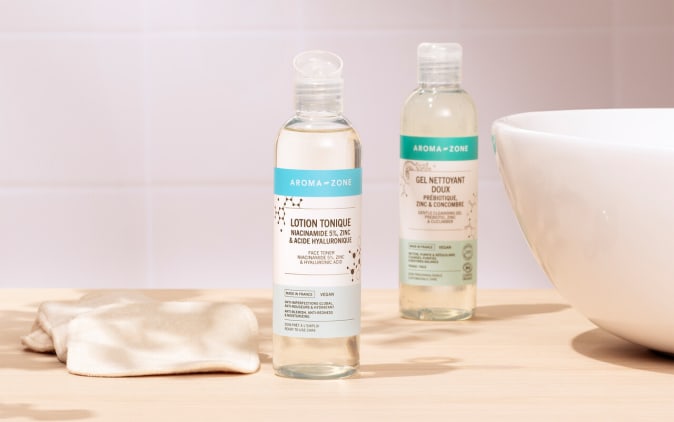 large-Corps-FT Lotion-Tonique Niacinamide-Zinc-Acide-Hyaluronique 2500px1566px