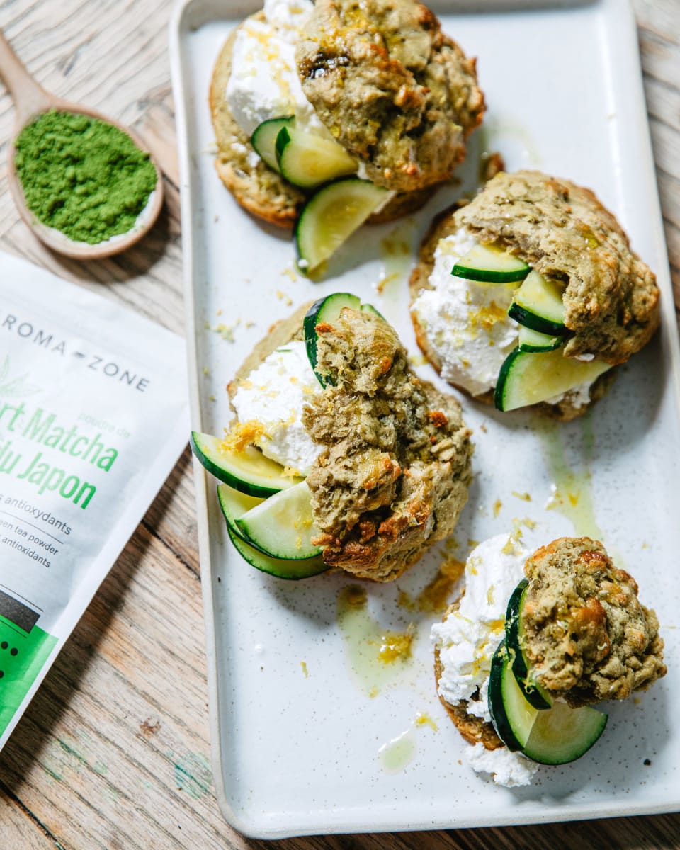 Scones au thé Matcha, courgettes, ricotta et citron, pour un moment gourmand