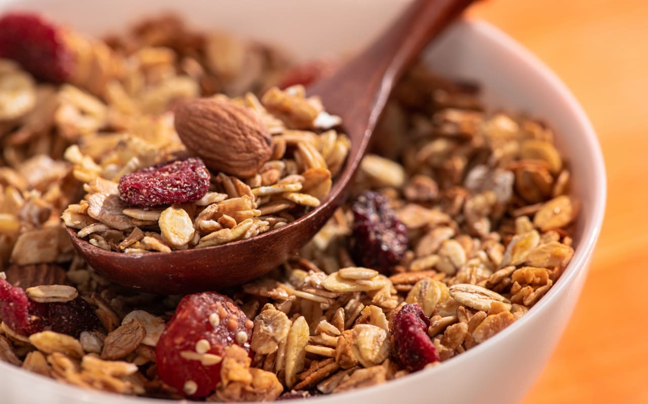 Sucre caché : ces aliments “healthy” qui en contiennent plus que vous ne pense