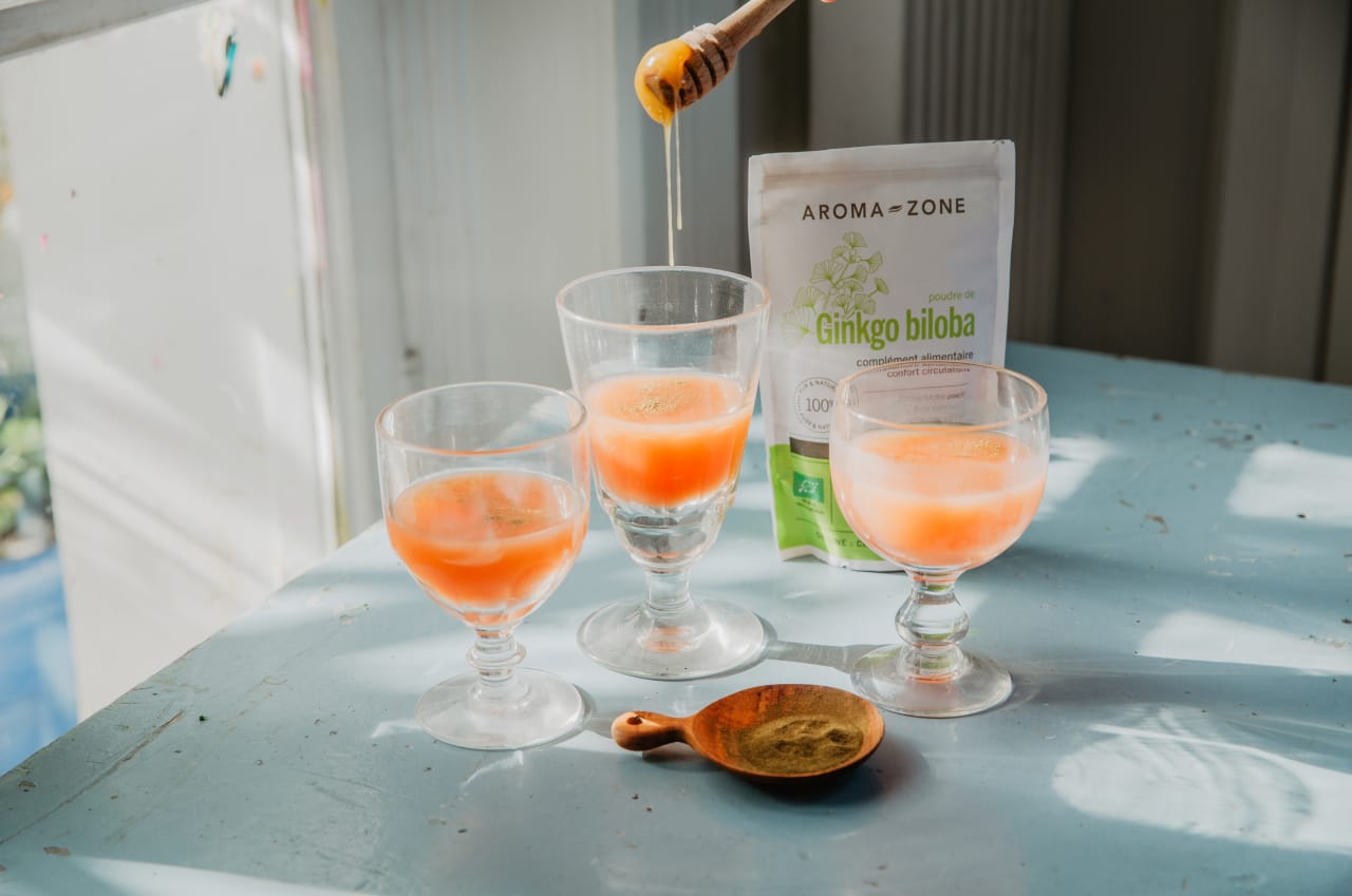 Jus de Pamplemousse et Ginkgo Biloba : boisson circulatoire, éclat du teint et concentration naturelle