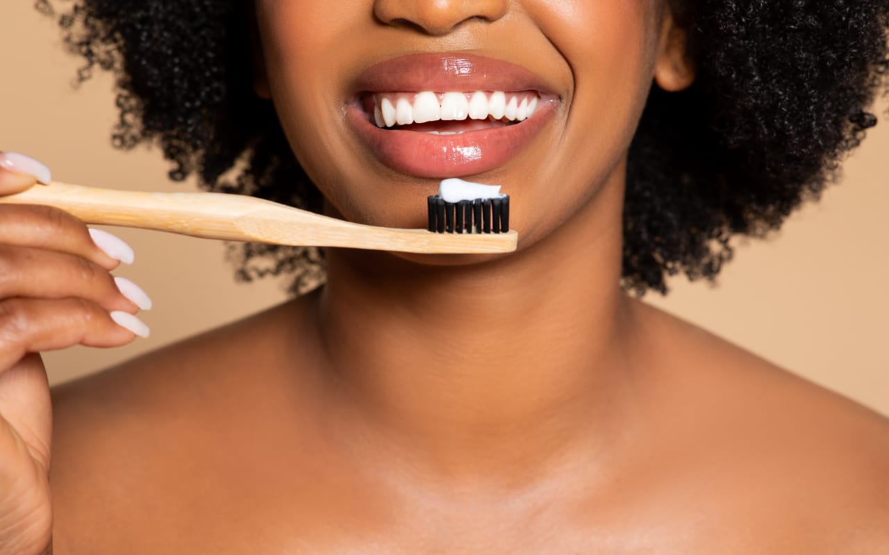 Tout savoir sur le dentifrice blanchissant