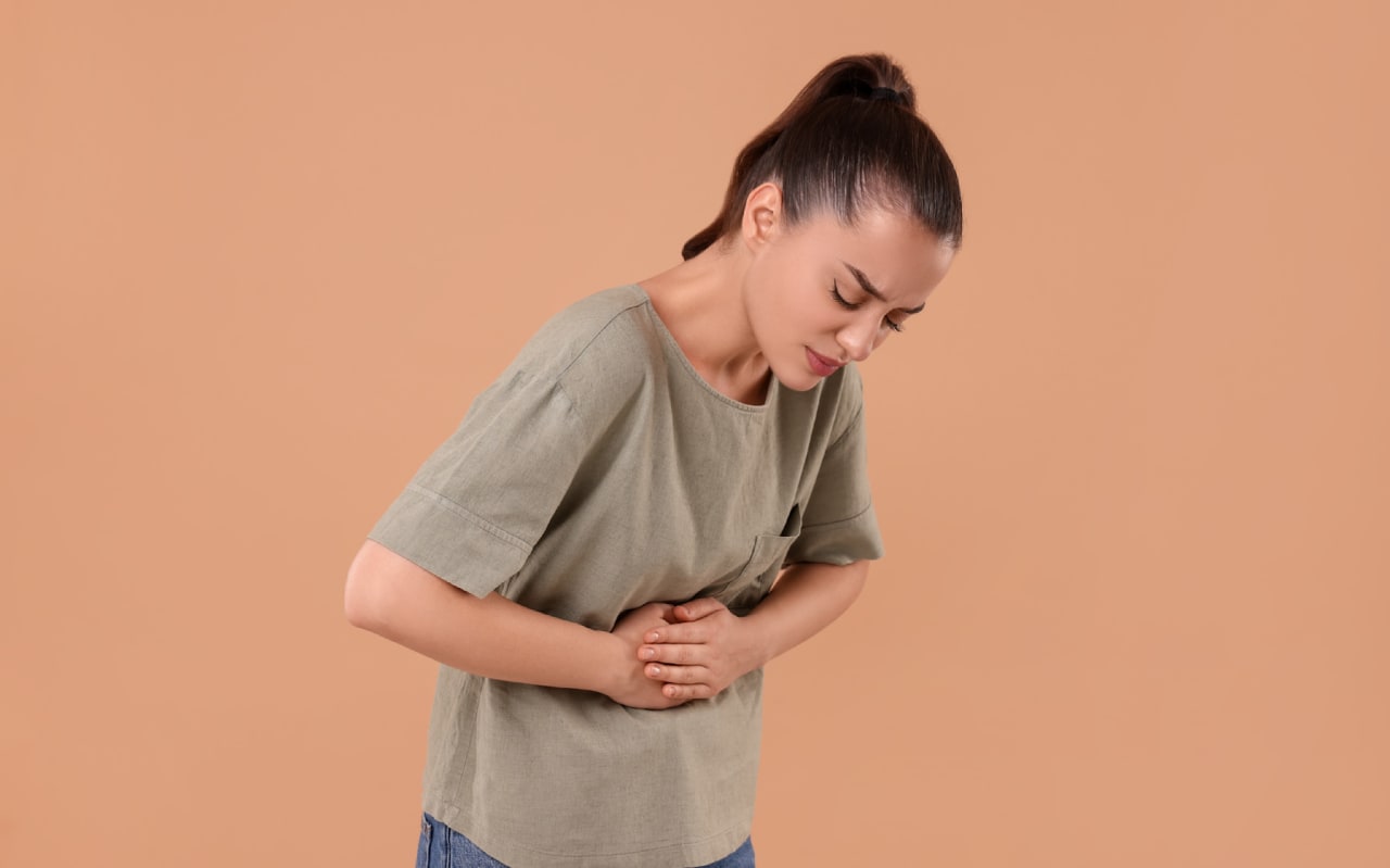 Mal à l’estomac : que faire pour se soulager naturellement ?