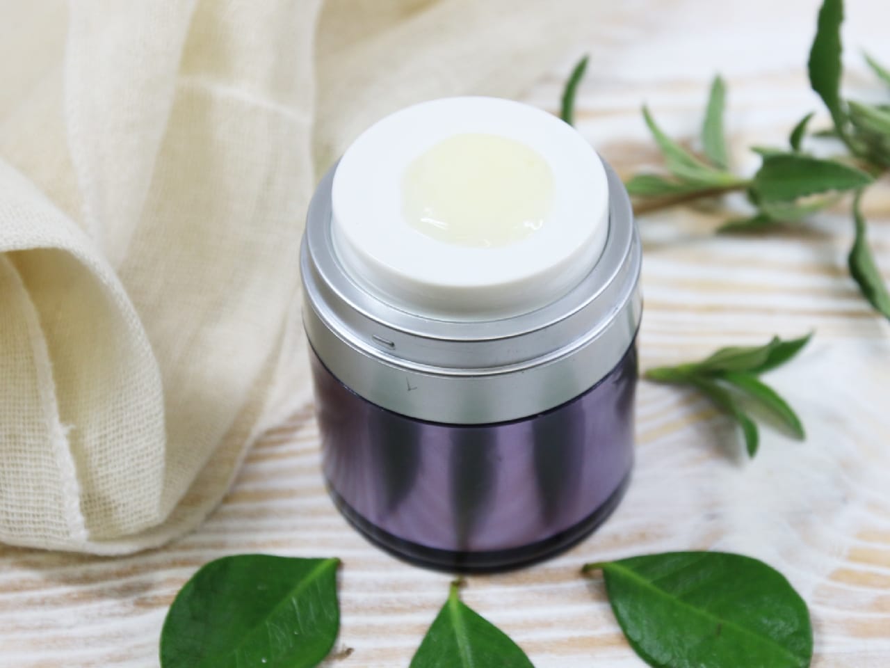 Emul'gel remodelant visage à l'huile essentielle de géranium