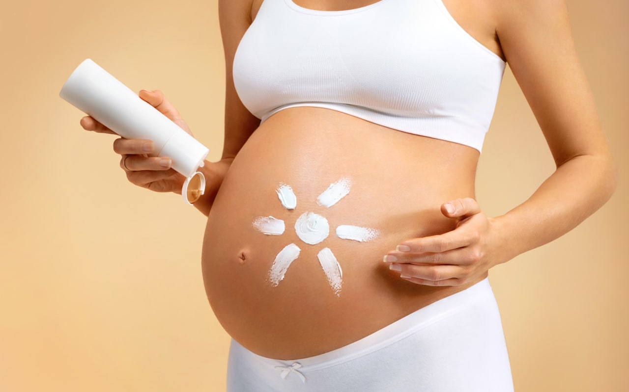 Grossesse et soleil : les précautions à prendre et les protections à privilégier