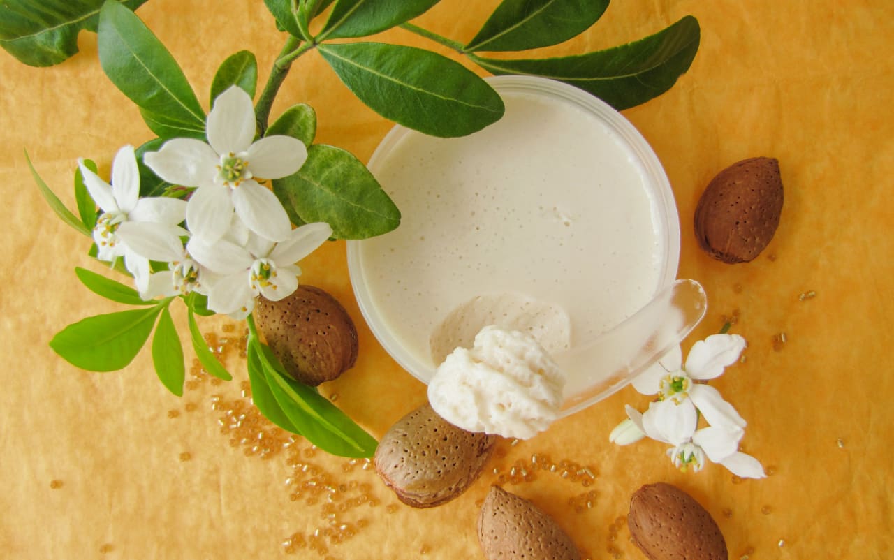 Crème pour les peaux très sèches à la protéine de soie adoucissante