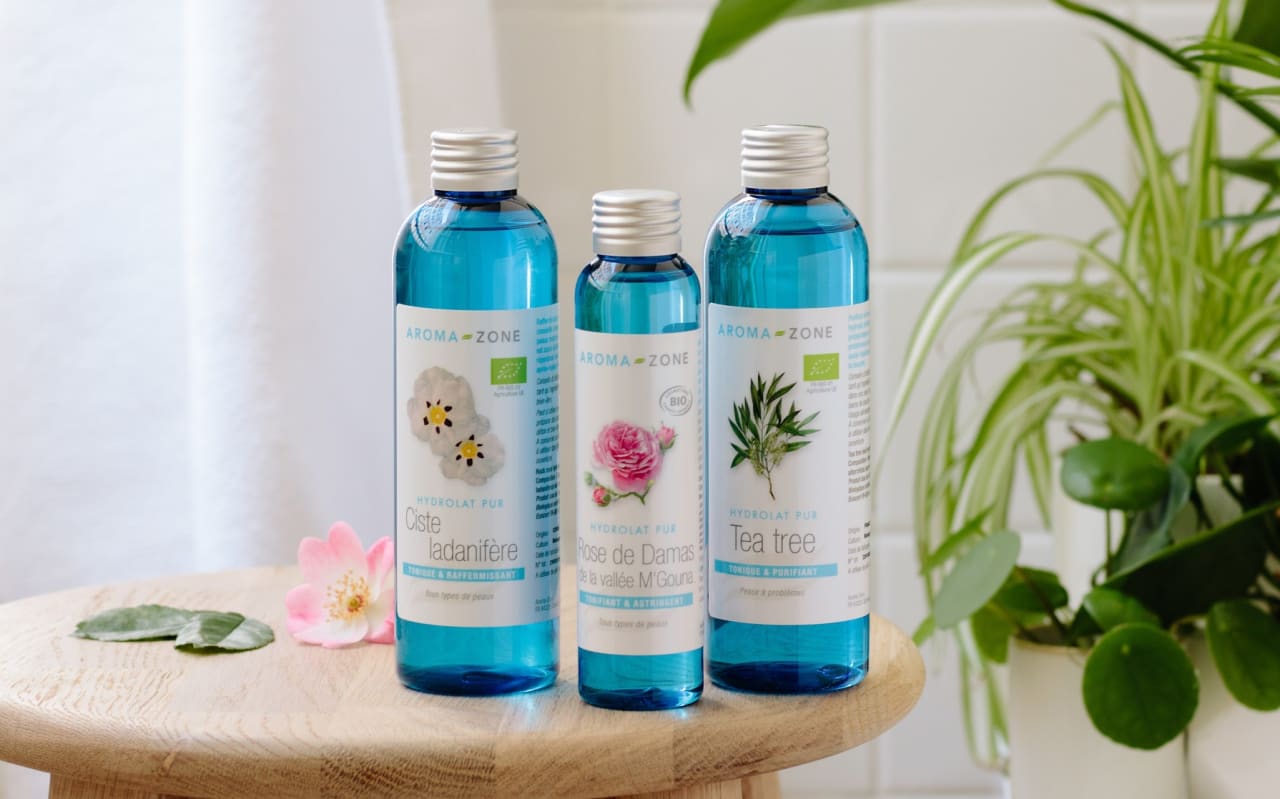 Quelle est la différence entre un hydrolat et une eau florale ? 