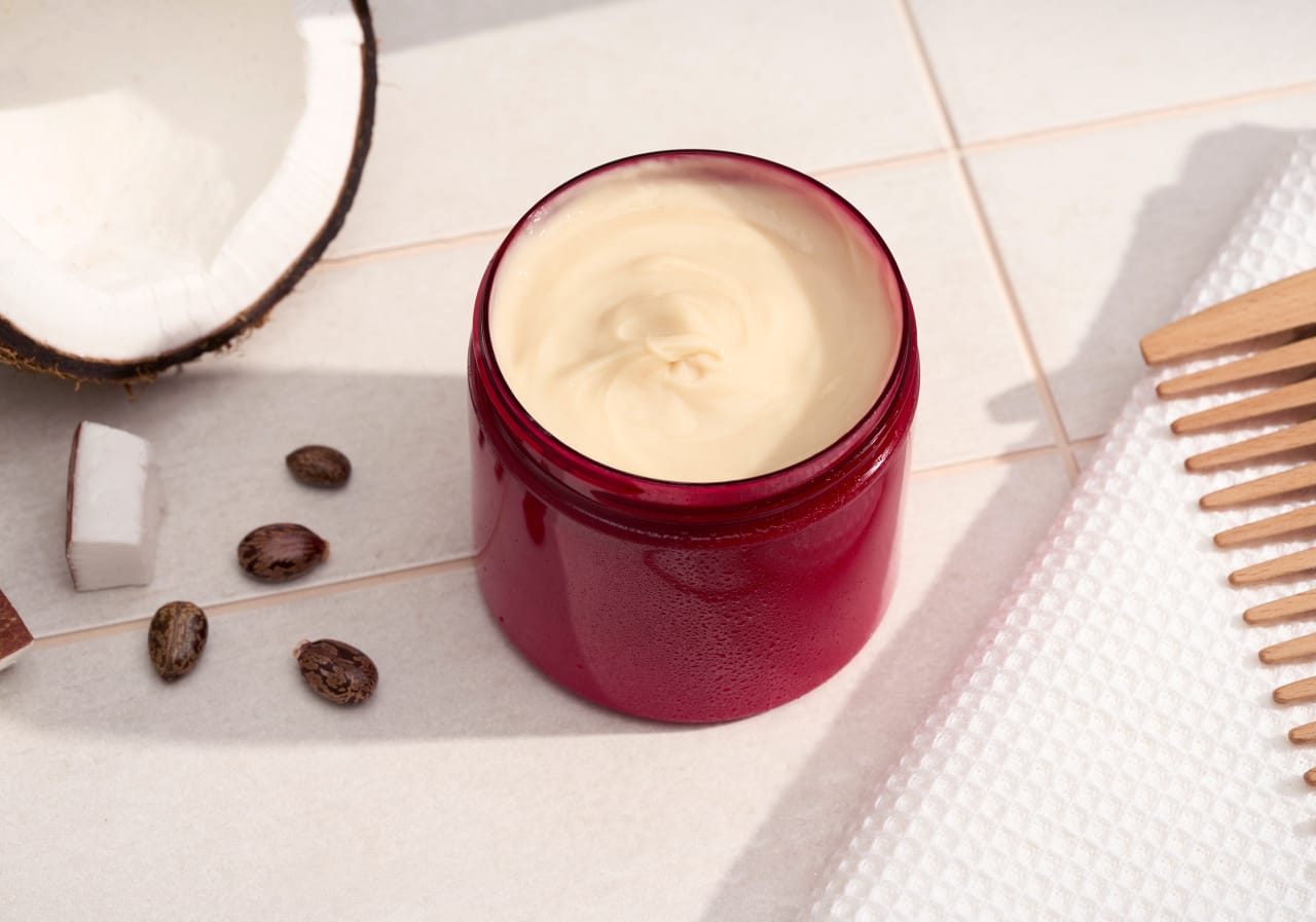 Masque capillaire aux huiles nourrissantes de coco & ricin