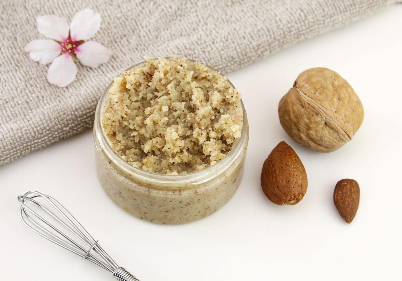 Body Scrub Amande