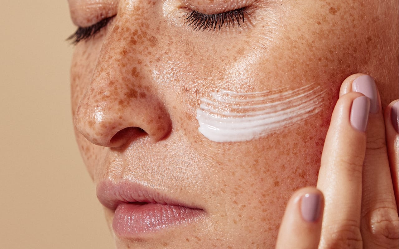 Slow beauty: tutto quello da sapere su bellezza naturale e minimalista