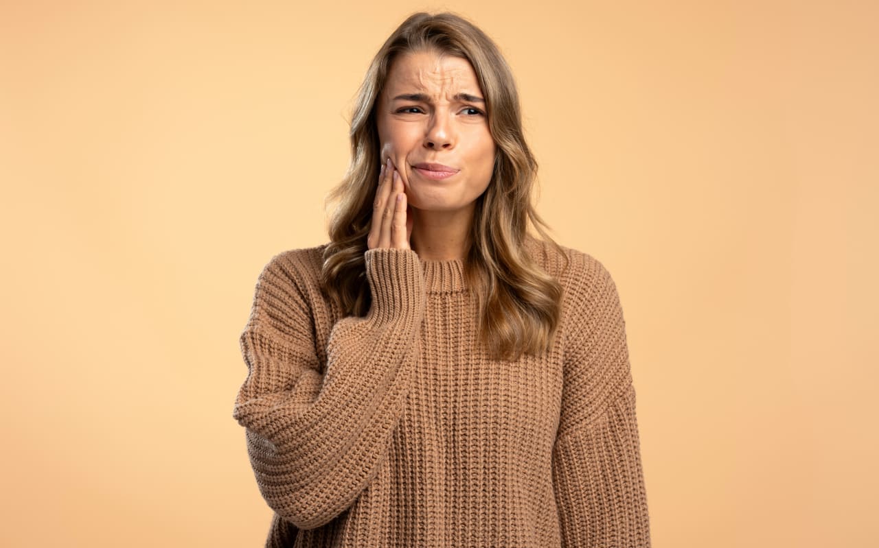 Aphte sur la langue : causes et symptômes