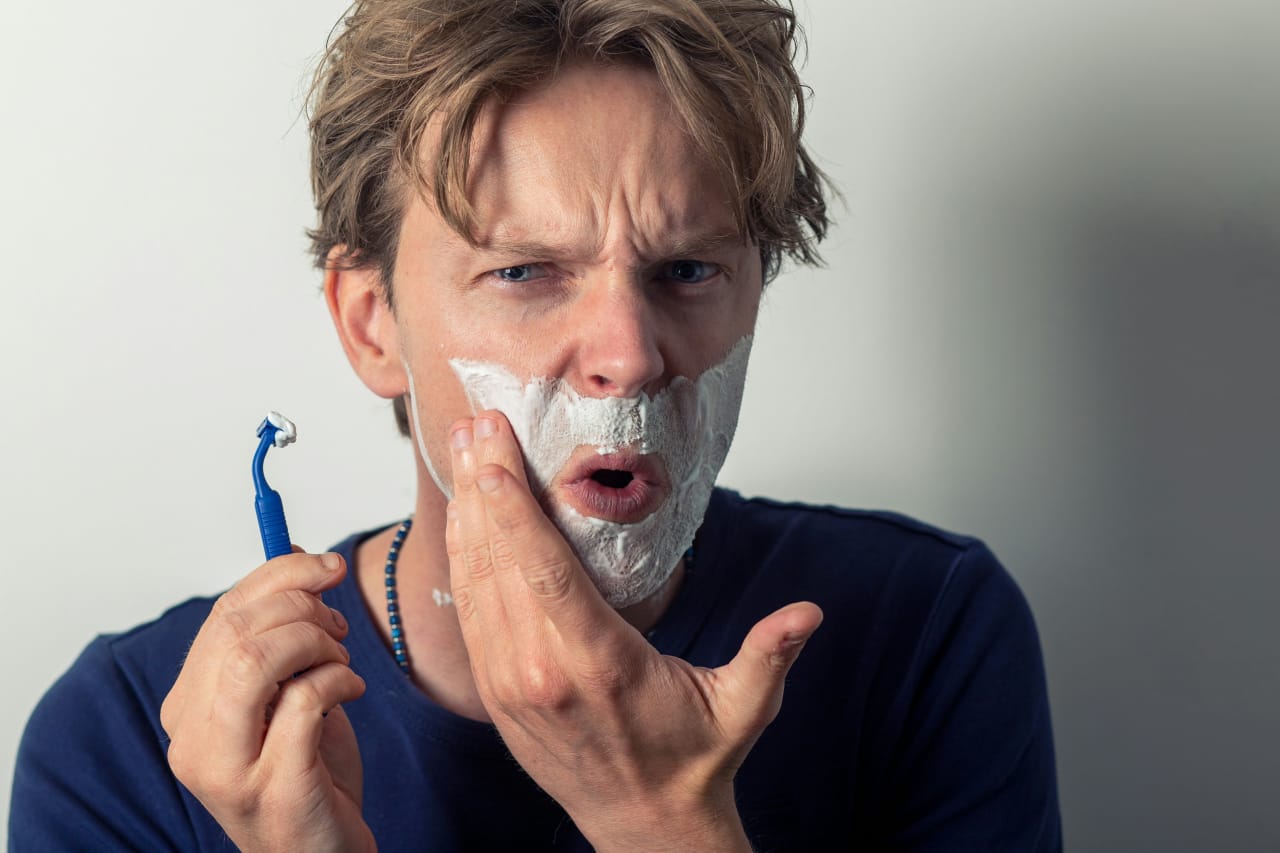 Le rasage de barbe, ses avantages et ses inconvénients