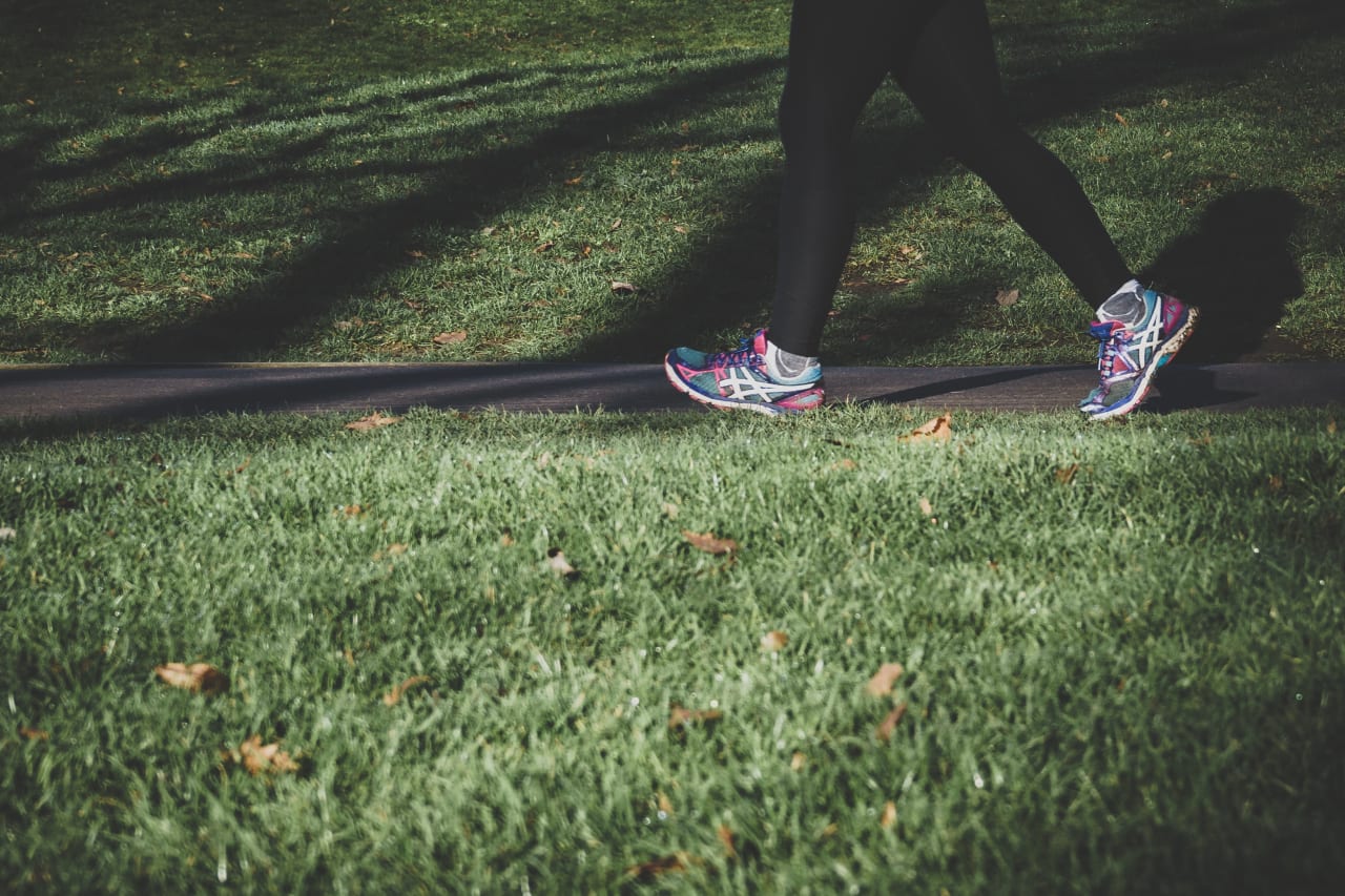 Les 3 bienfaits insoupçonnés de la marche sur la santé mentale