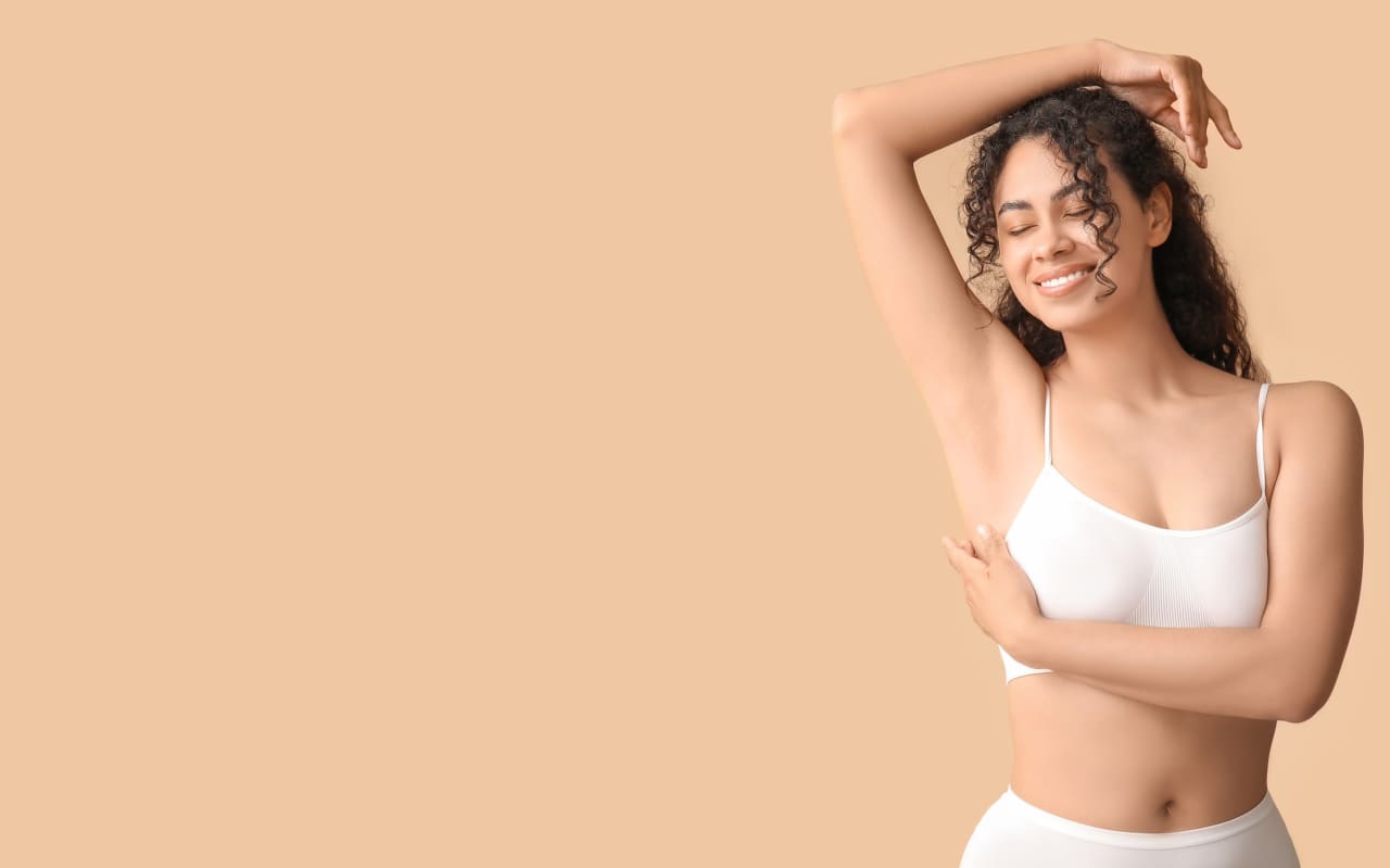 Underarm Hyperpigmentation (Dark Underarms): Causes and Natural Remedies