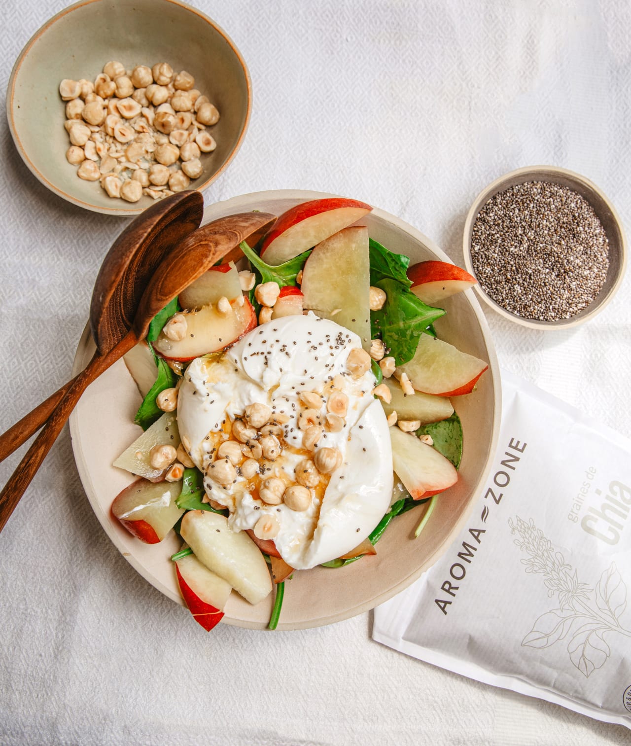 Salade de Pêches et Burrata : une recette gourmande pour une peau éclatante
