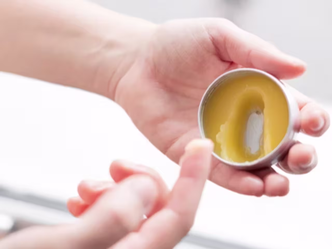 DIY : créez votre propre baume respiratoire pour mieux respirer en cas de rhume