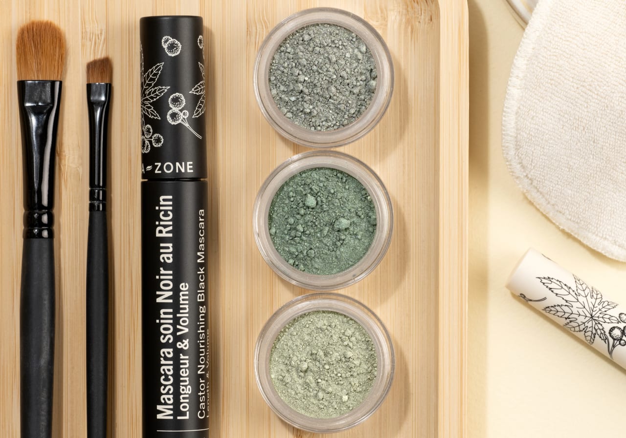 Mon-Trio-d-Ombres-a-Paupieres-Nacrees-Cameleon web