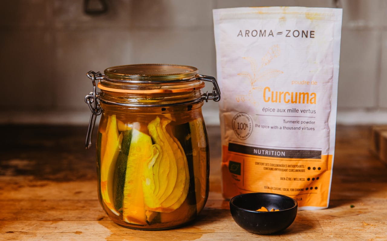 Pickles express de courgettes & fenouil au curcuma : condiment croquant, acidulé et anti-inflammatoire