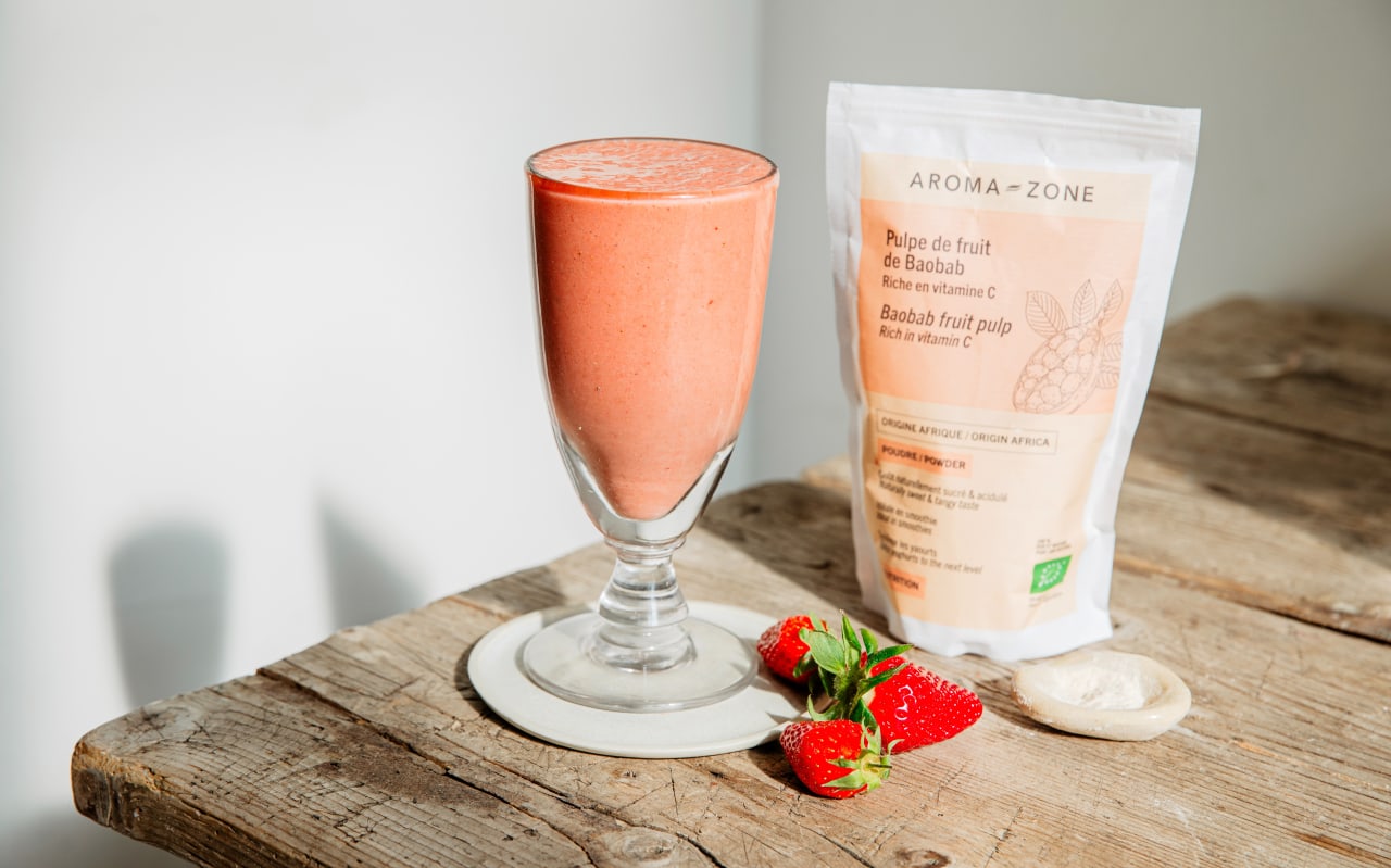 Smoothie fraise, basilic & baobab : boisson fruitée et revitalisante