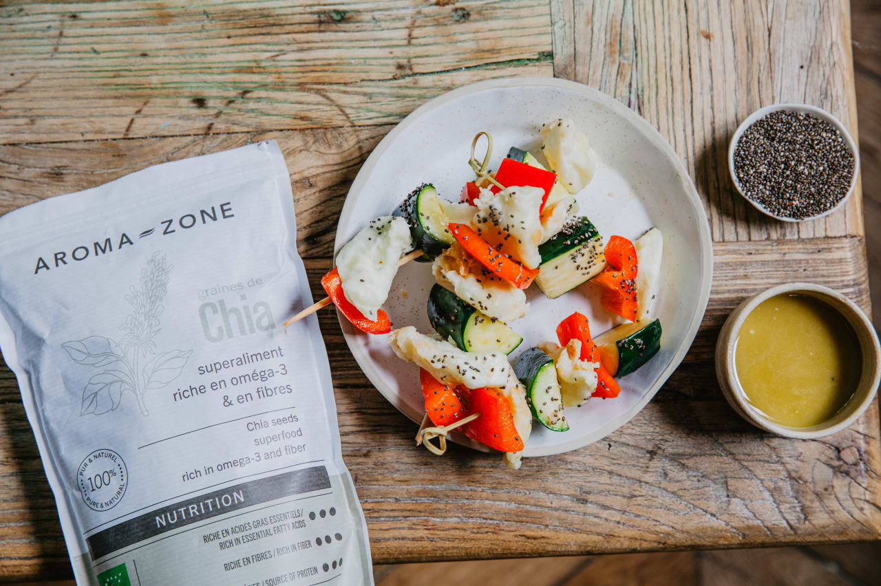 Brochettes de légumes et tofu marinés : recette gourmande et nutritive pour une peau éclatante