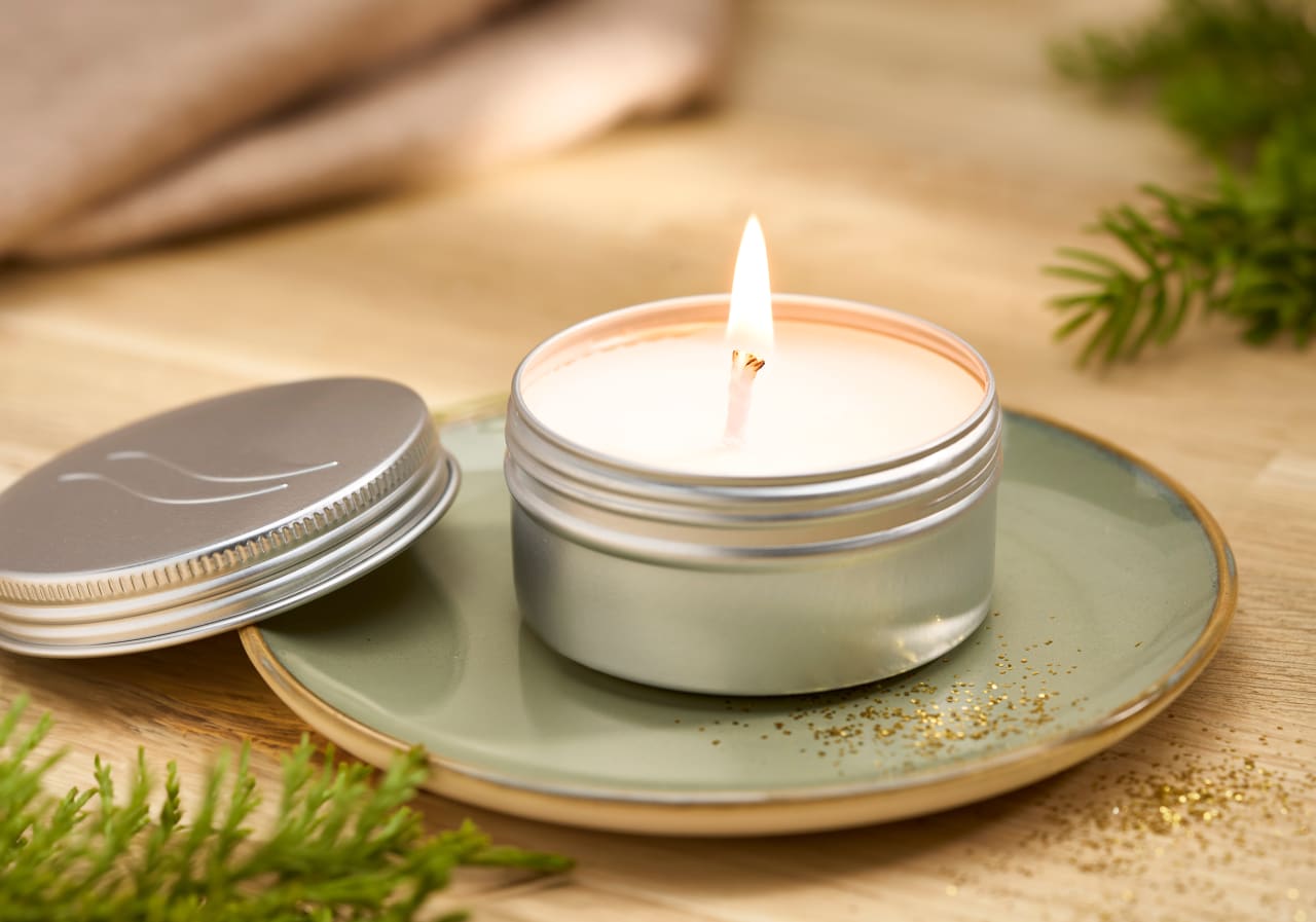 Z436741 Bougie-Sapin-Enchante web