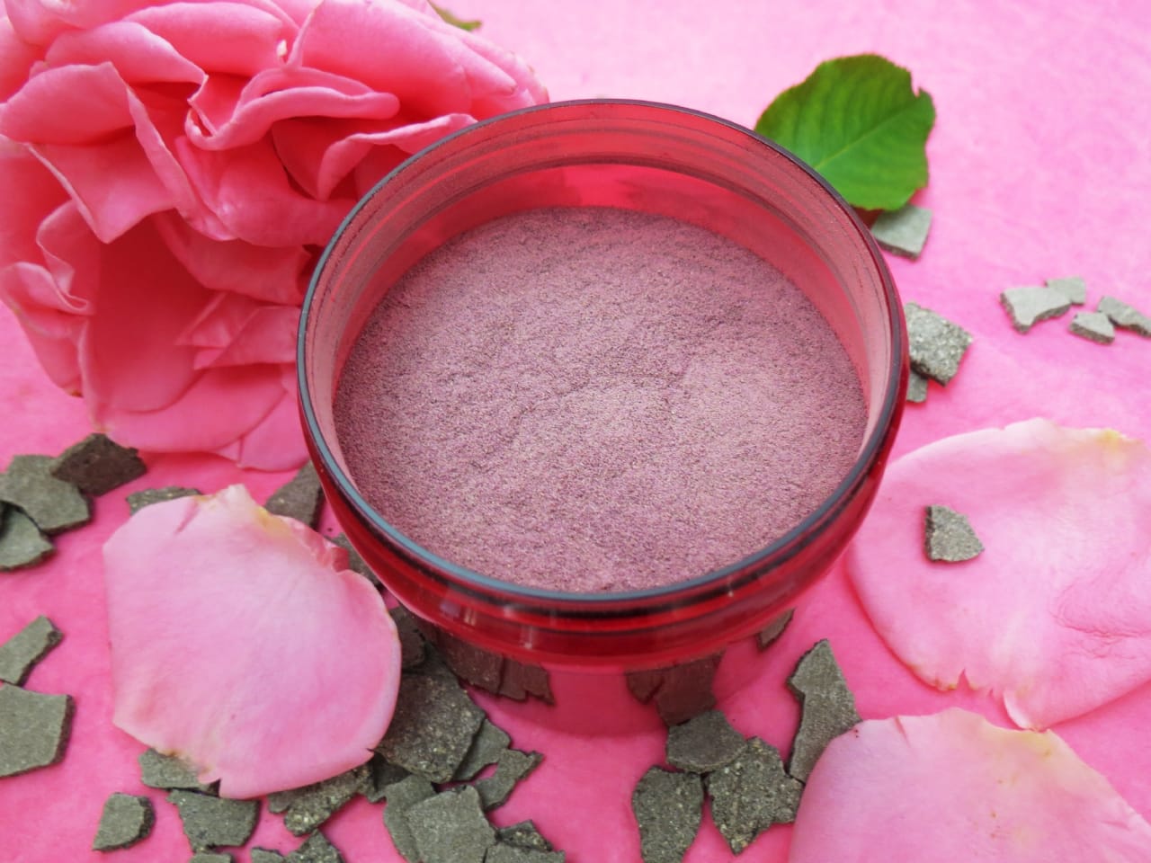 Rhassoul aux pétales de rose