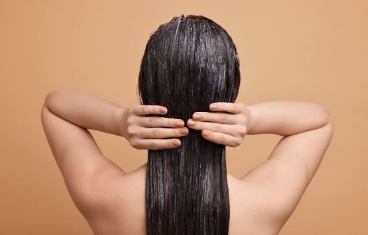 Vinaigre blanc contre les poux : comment l'utiliser ?