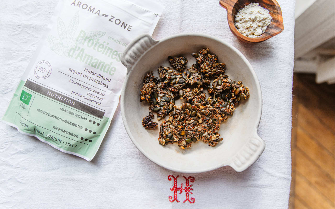 Crackers & protéine d’amande : snack croustillant et nutritif