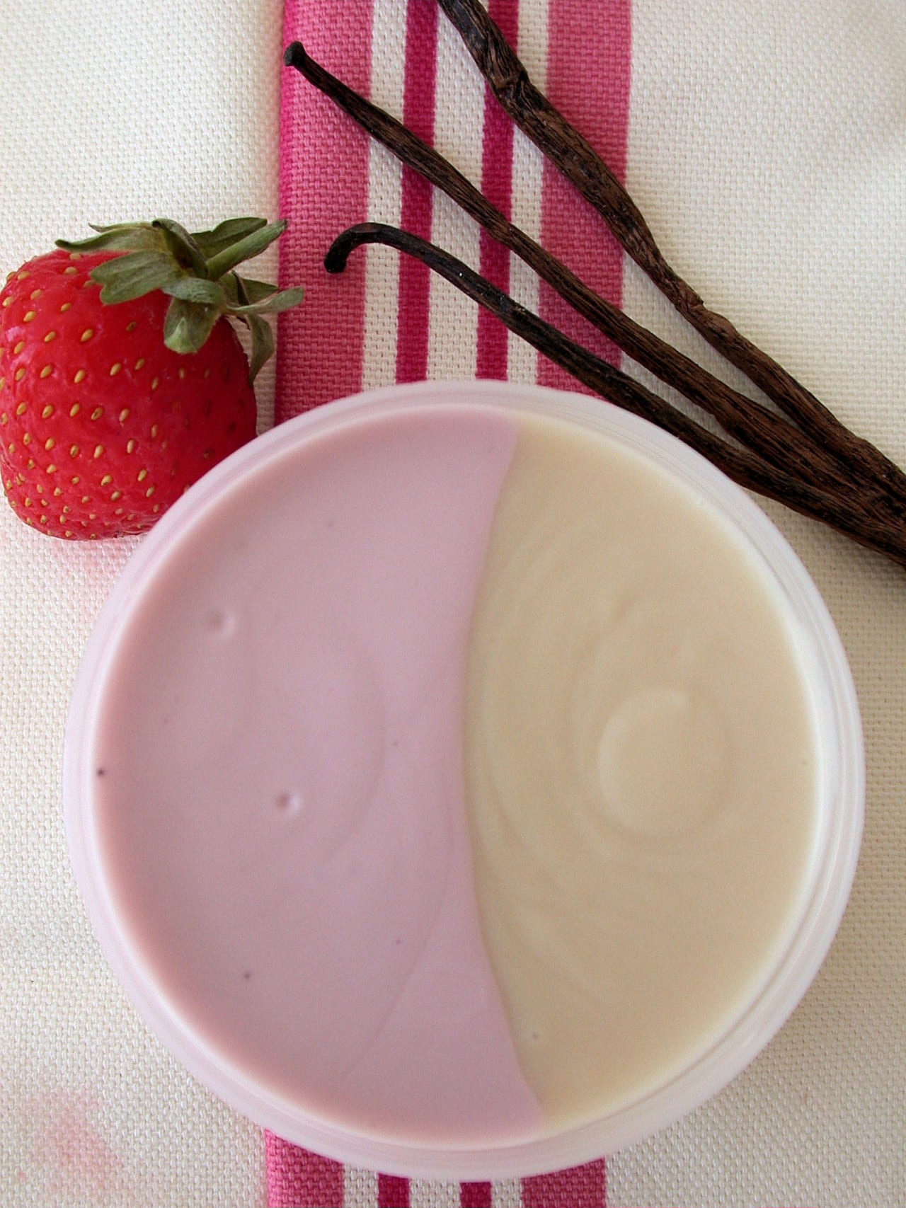 Pâte à se tartiner vanille-fraise
