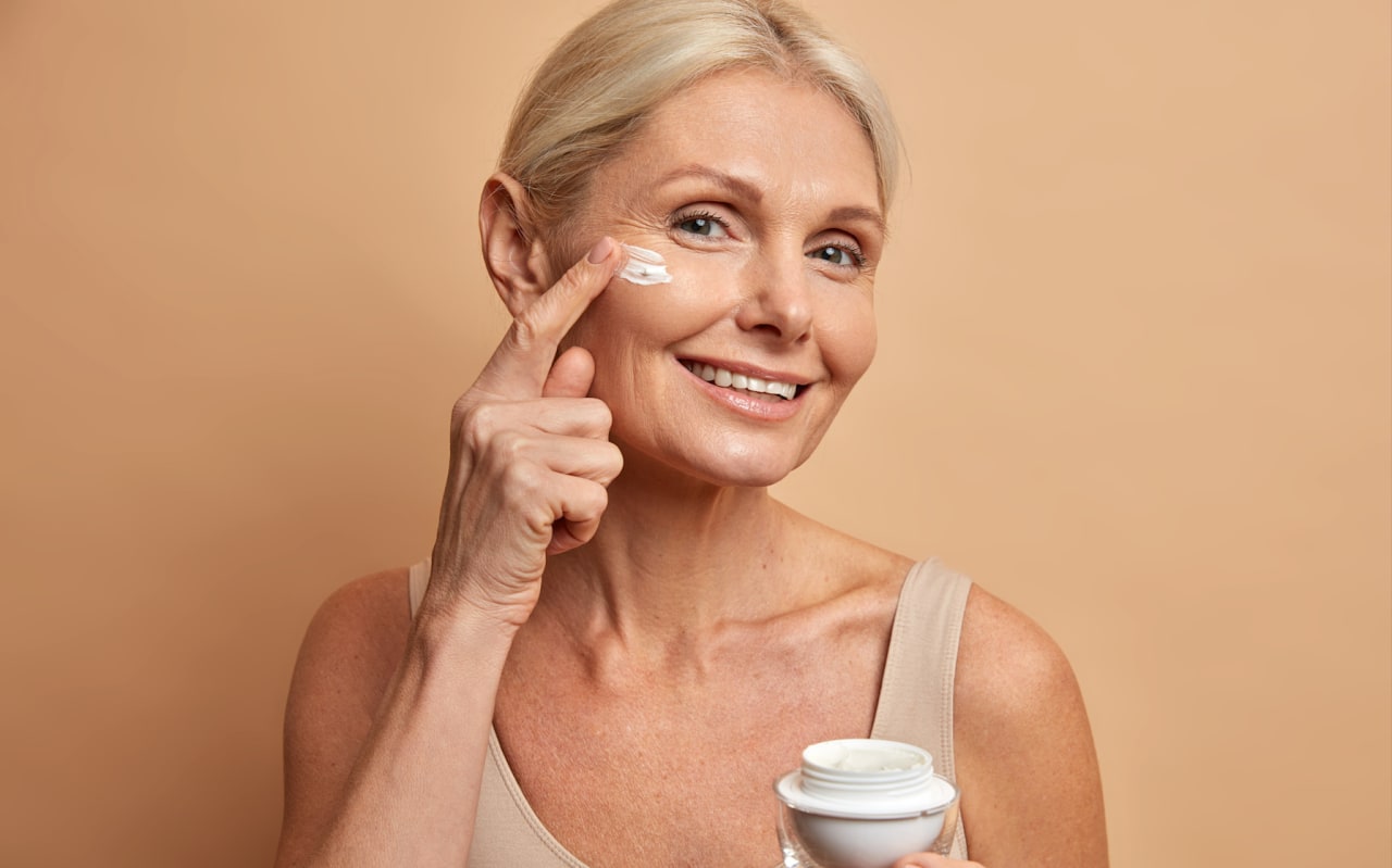 Qual è la migliore crema antirughe per i 50 anni?