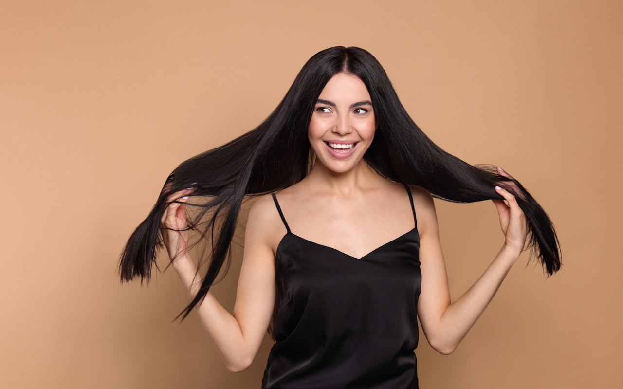How Many Centimetres Does Hair Grow Per Month?