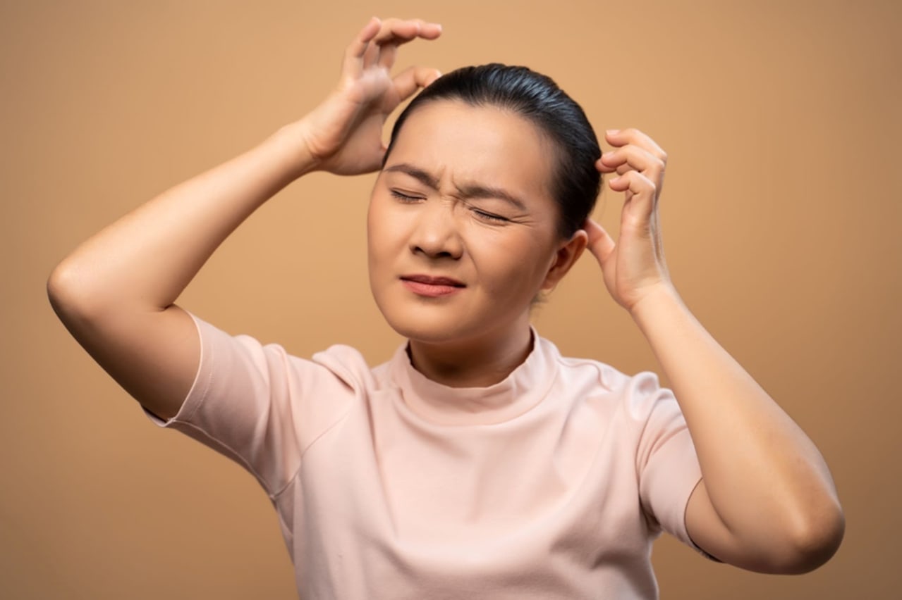 Teigne du cuir chevelu : causes et symptômes