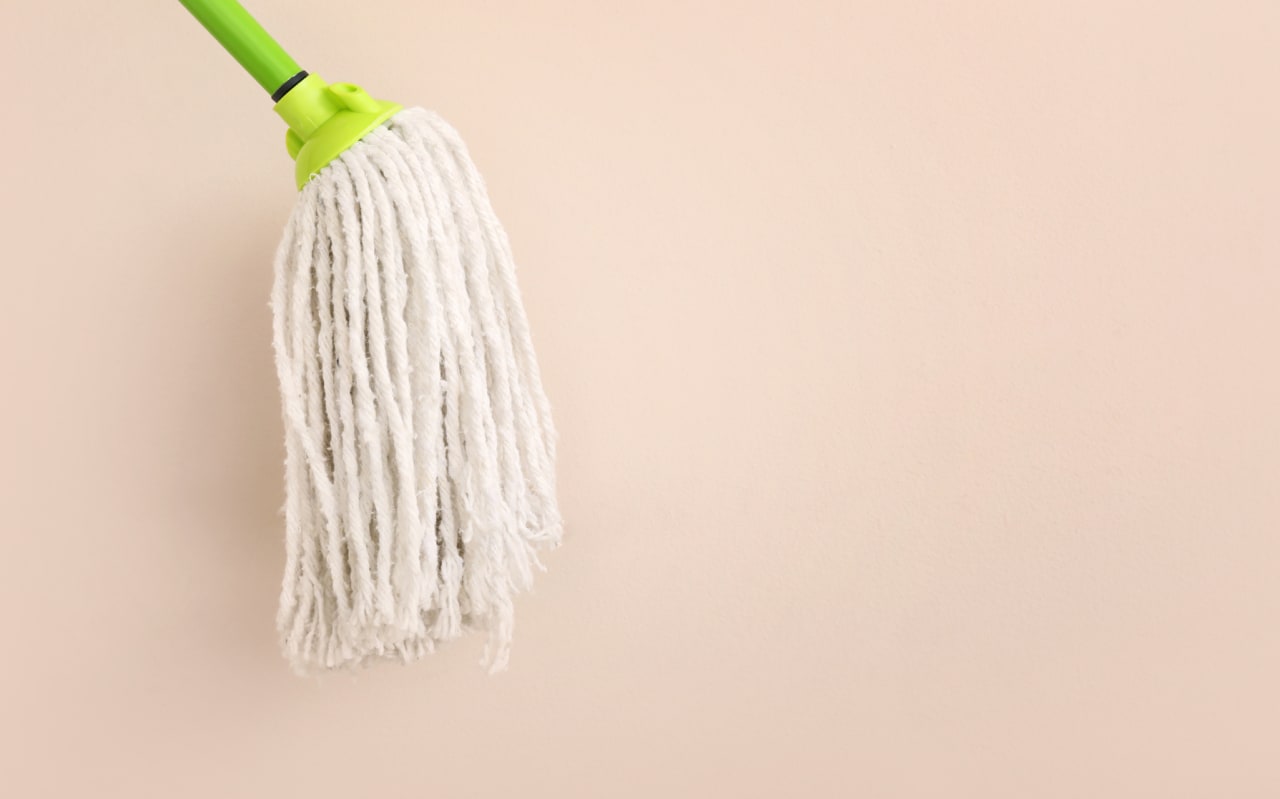 Lavage des sols au vinaigre blanc : Quels bienfaits ?