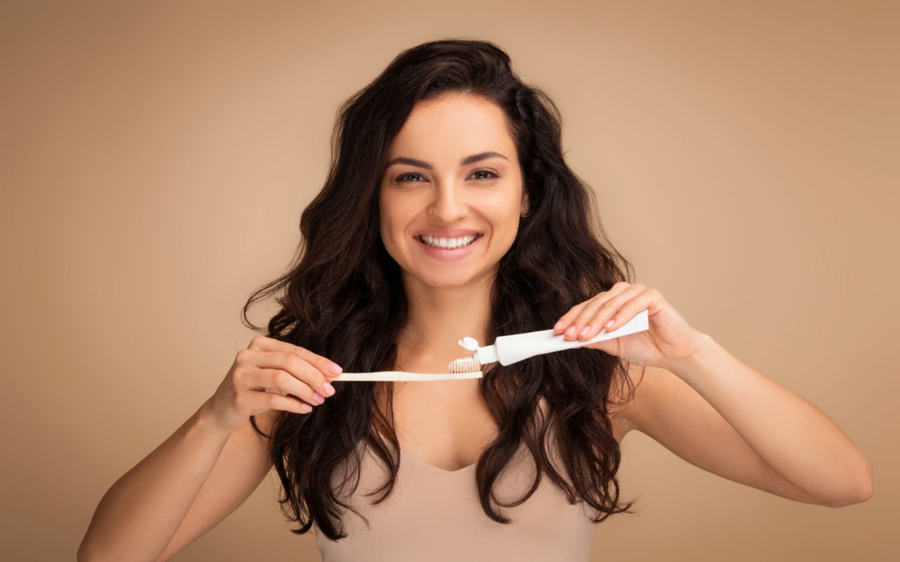 Dentifrice au fluor, avec ou sans ?