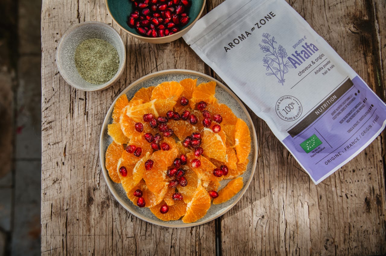 Salade d’Orange, Grenade et Alfalfa pour l’éclat de la peau et la vitalité