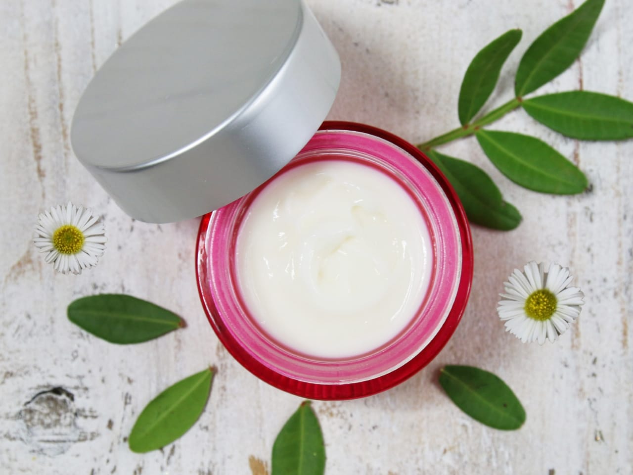 Crème joli buste prêle & fleurs de pâquerette