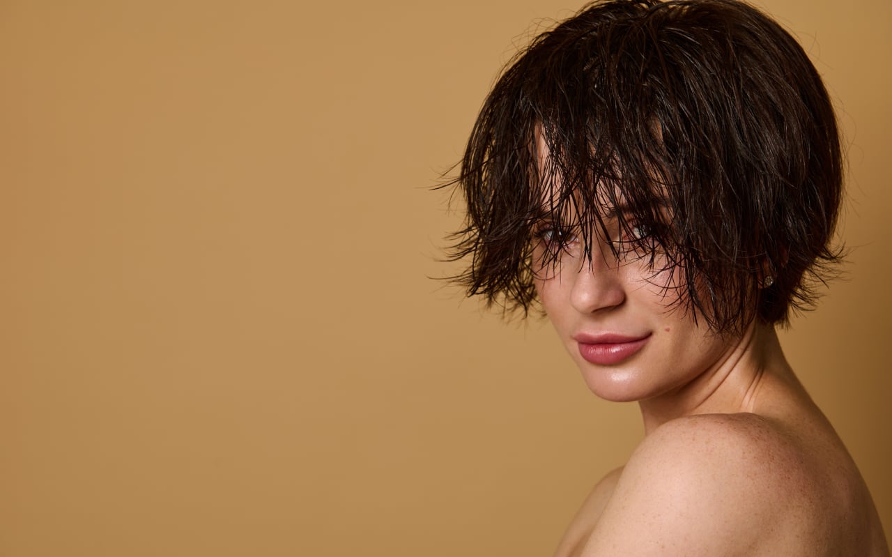 Cheveux et piscine : quels effets ?