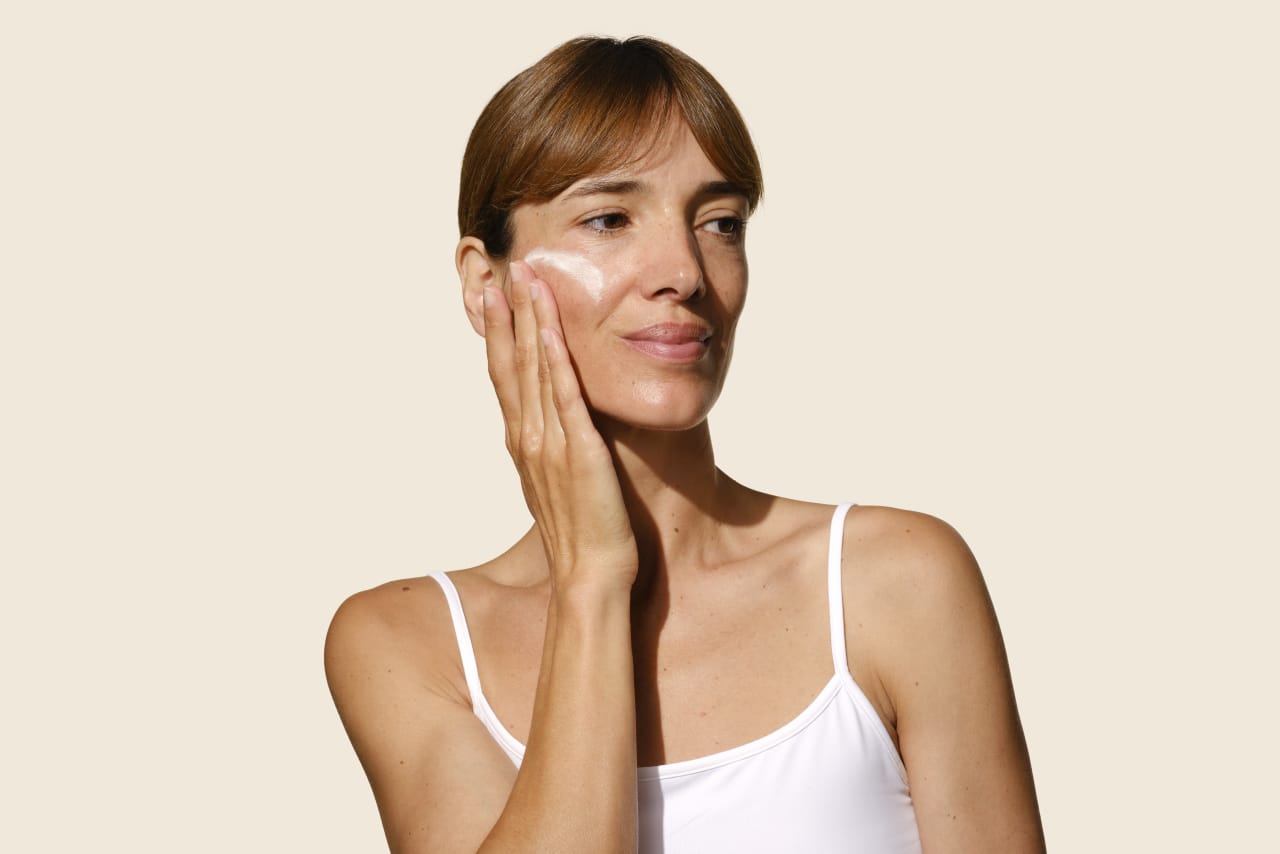 Quel écran solaire anti-tache brune efficace ?