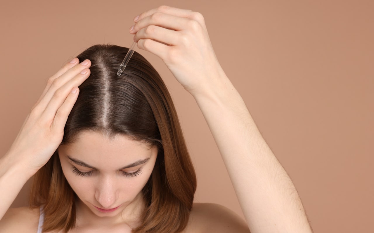 Quelle est la meilleure cure pour la chute des cheveux ?