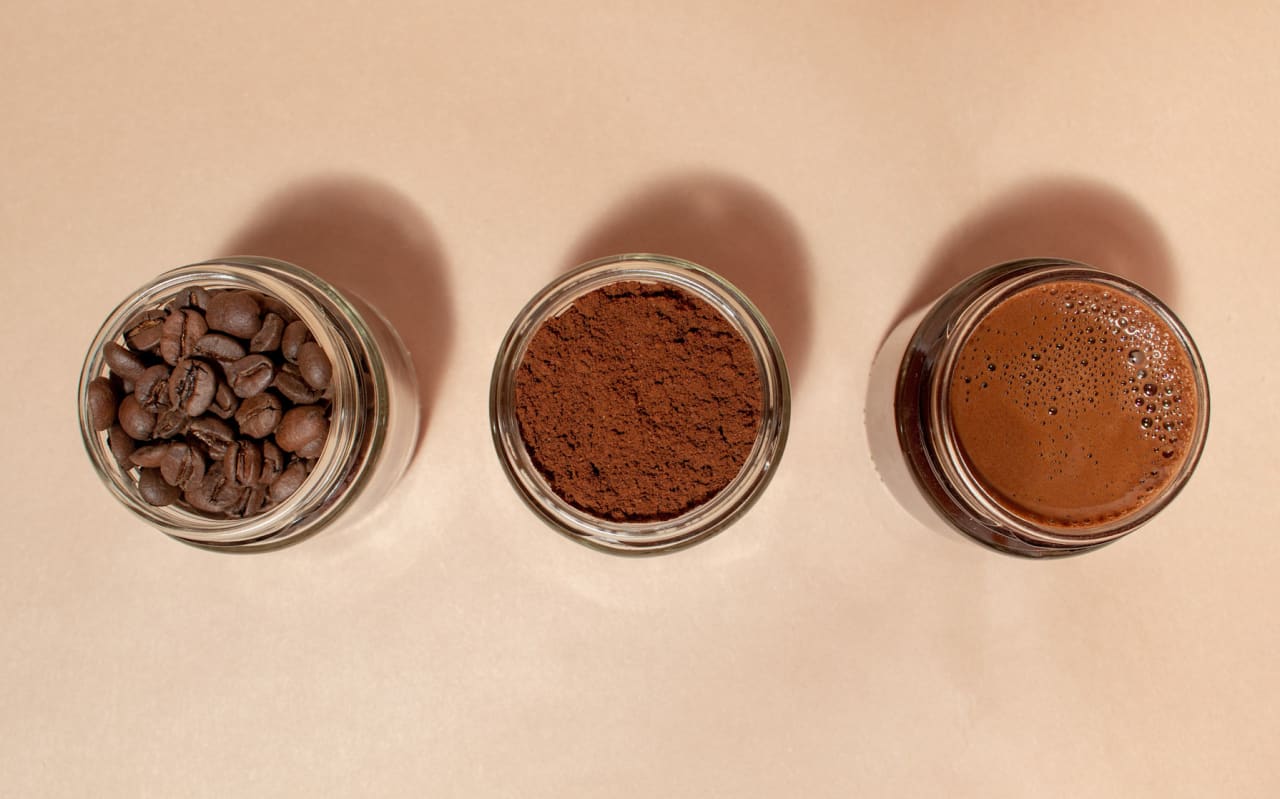 I fondi di caffè tengono davvero lontane le zanzare?