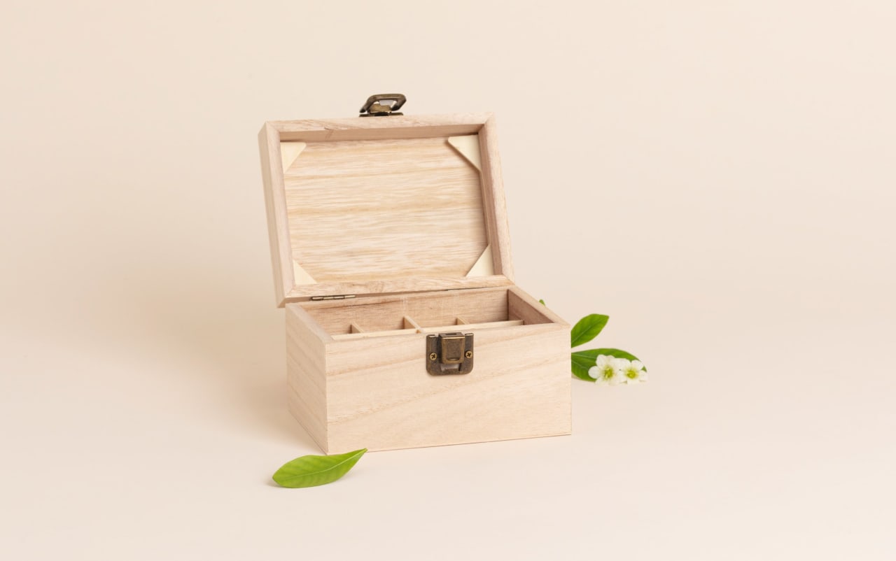 Scatola porta-oggetti Mini in legno per oli essenziali -12 flaconi