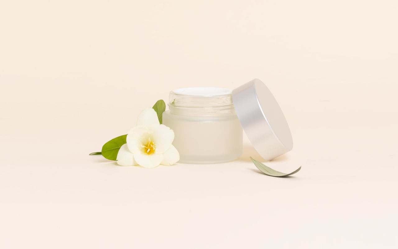 Pot verre dépoli 100 ml avec capot argent mat