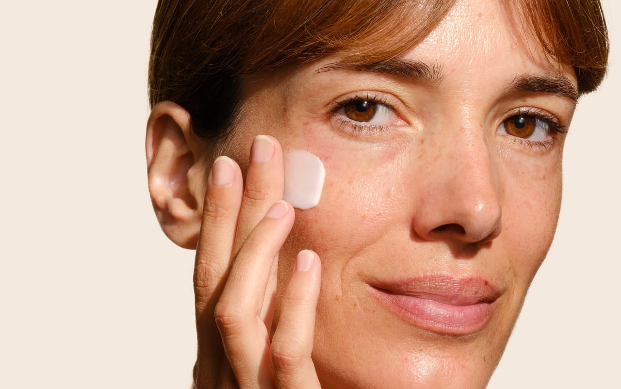 Routine anti-taches visage - 3 étapes