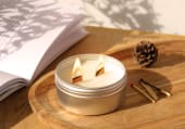 Y396552 Bougie-Crepitente-au-coin-du-feu web 2