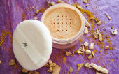 Poudre de teint "nude" aux poudres matifiantes
