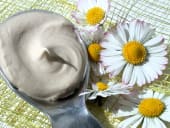 Crème visage jeunesse au thé vert et à l'acide hyaluronique