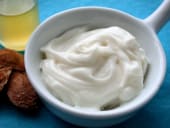 Soin après-shampooing pour cheveux secs et bouclés
