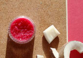 Scrub pour les lèvres cerise