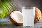 eau de coco pour hydratation perte de poids.jpg